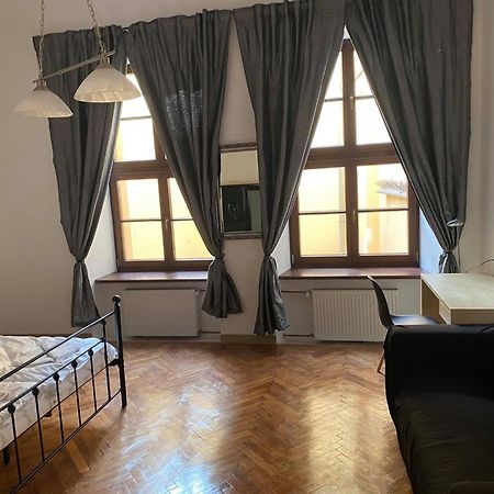 קרקוב Main Square 18 King Apartament מראה חיצוני תמונה
