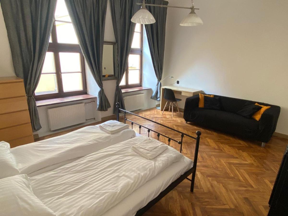 קרקוב Main Square 18 King Apartament מראה חיצוני תמונה