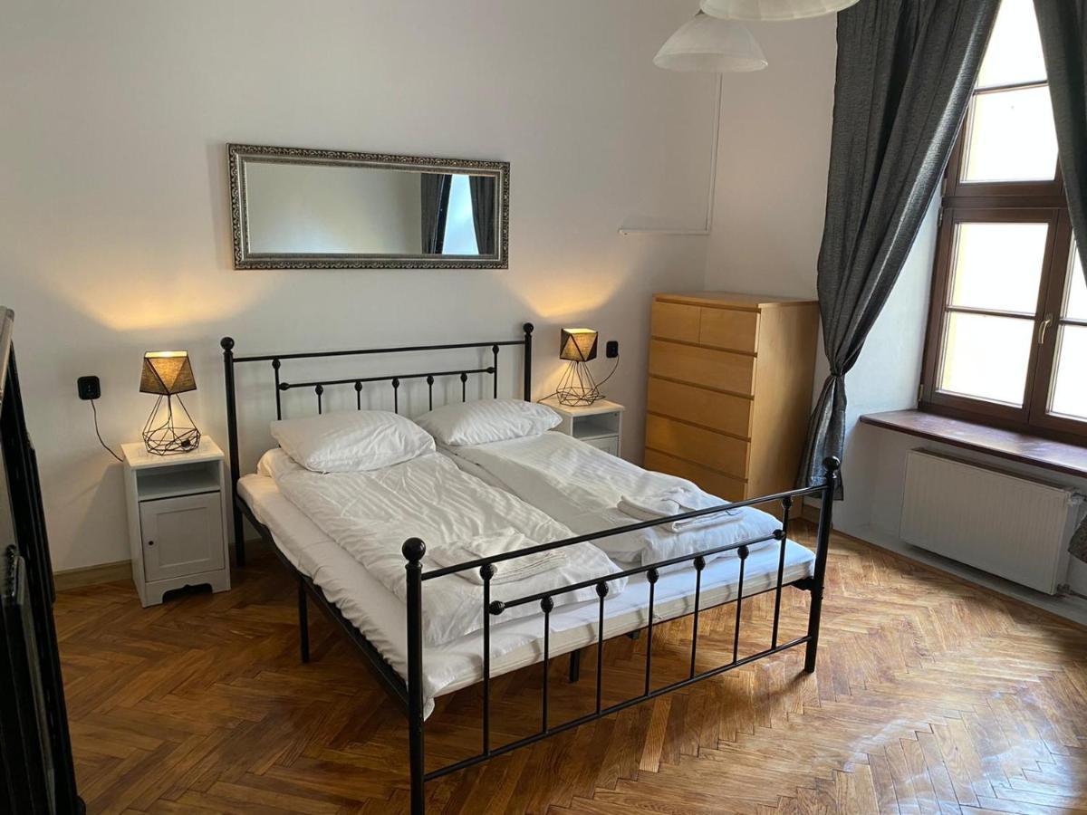 קרקוב Main Square 18 King Apartament מראה חיצוני תמונה